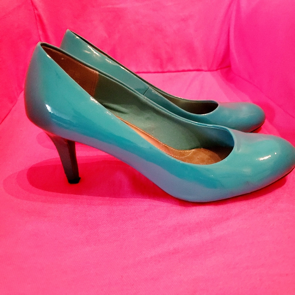 Blue high heals